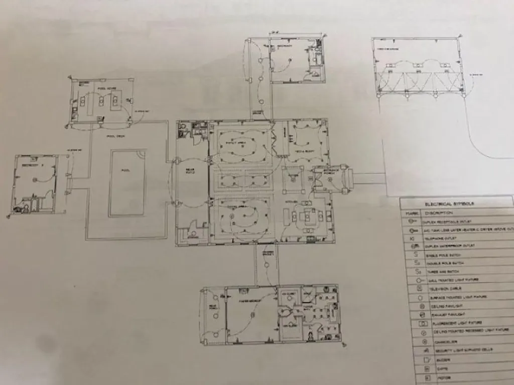 Hong Kong Street, Colony 12 Grand Bahama Freeport BS