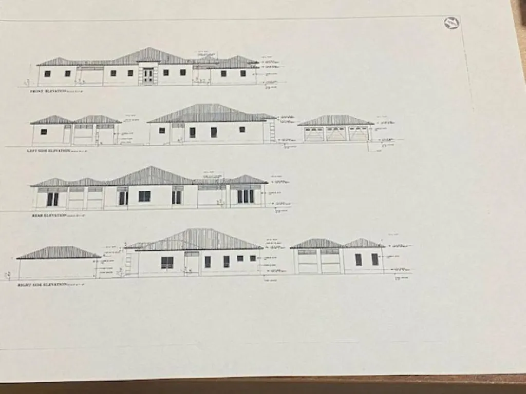 Hong Kong Street, Colony 12 Grand Bahama Freeport BS