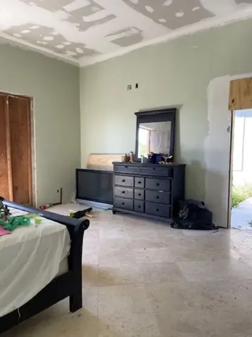 Hong Kong Street, Colony 12 Grand Bahama Freeport BS