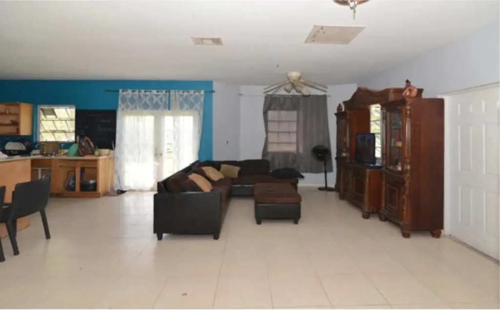 Cutlass Avenue 10 Grand Bahama Freeport BS