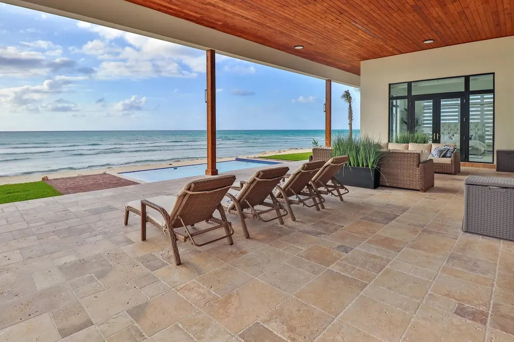 2010 Rockwell Island Bimini BS