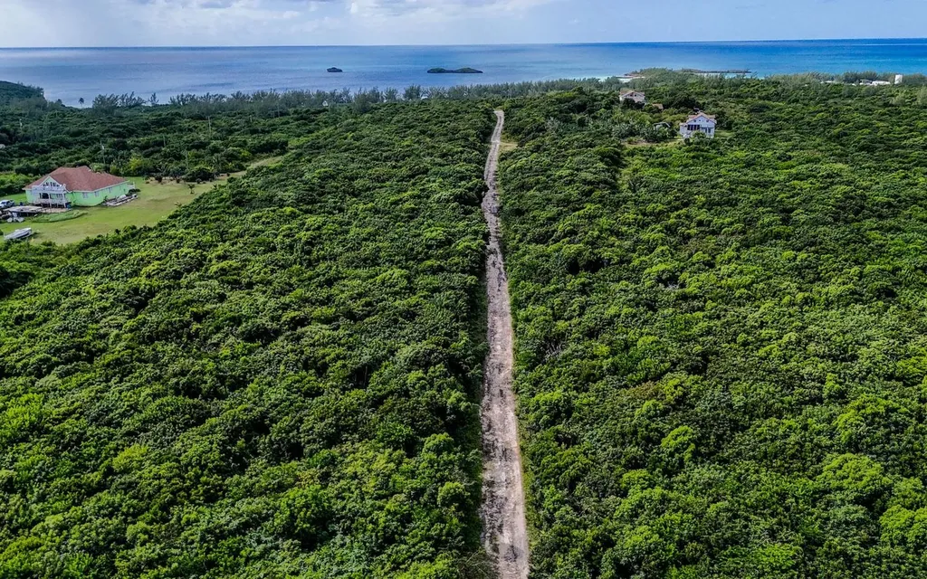 The Island Beach Club Sub Eleuthera BS
