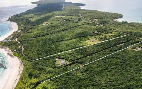 The Island Beach Club Sub Eleuthera BS