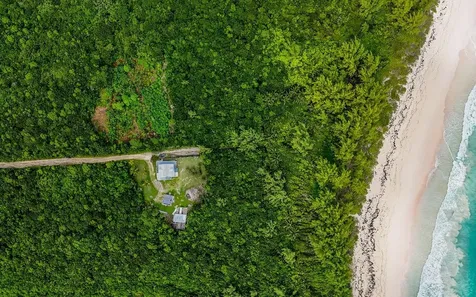 The Island Beach Club Sub Eleuthera BS