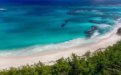 The Island Beach Club Sub Eleuthera BS