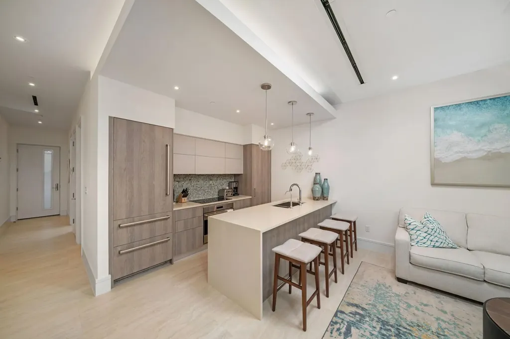 Unit 2 Sterling Commons E New Providence Paradise Island BS