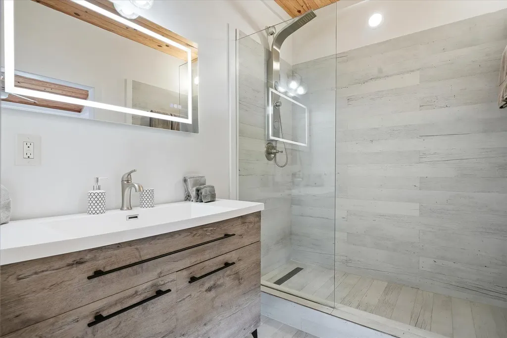 Unwind & Chillax Eleuthera BS