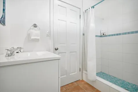 Unwind & Chillax Eleuthera BS