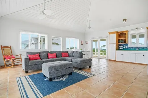 Unwind & Chillax Eleuthera BS