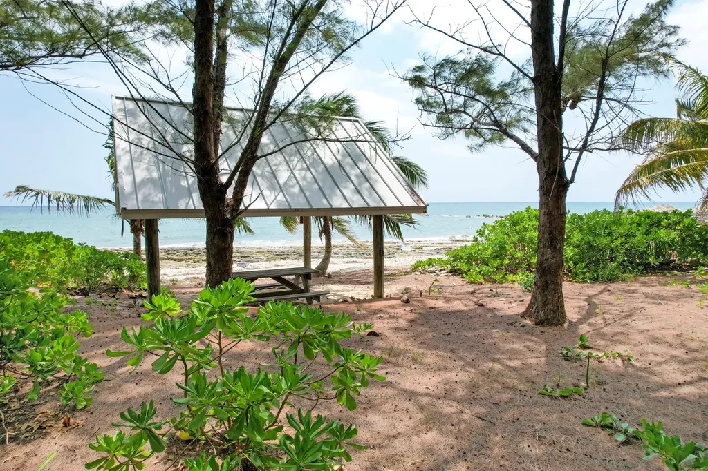 Casuarina Beach House Grand Bahama Freeport BS