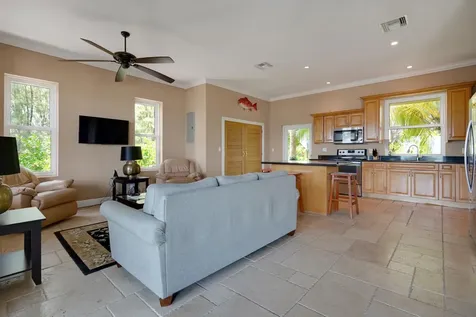 Casuarina Beach House Grand Bahama Freeport BS