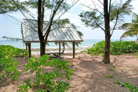 Casuarina Beach House Grand Bahama Freeport BS