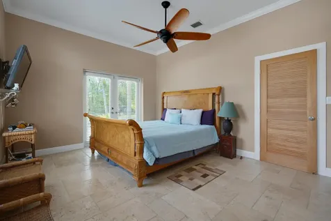 Casuarina Beach House Grand Bahama Freeport BS