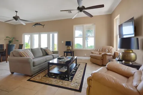 Casuarina Beach House Grand Bahama Freeport BS