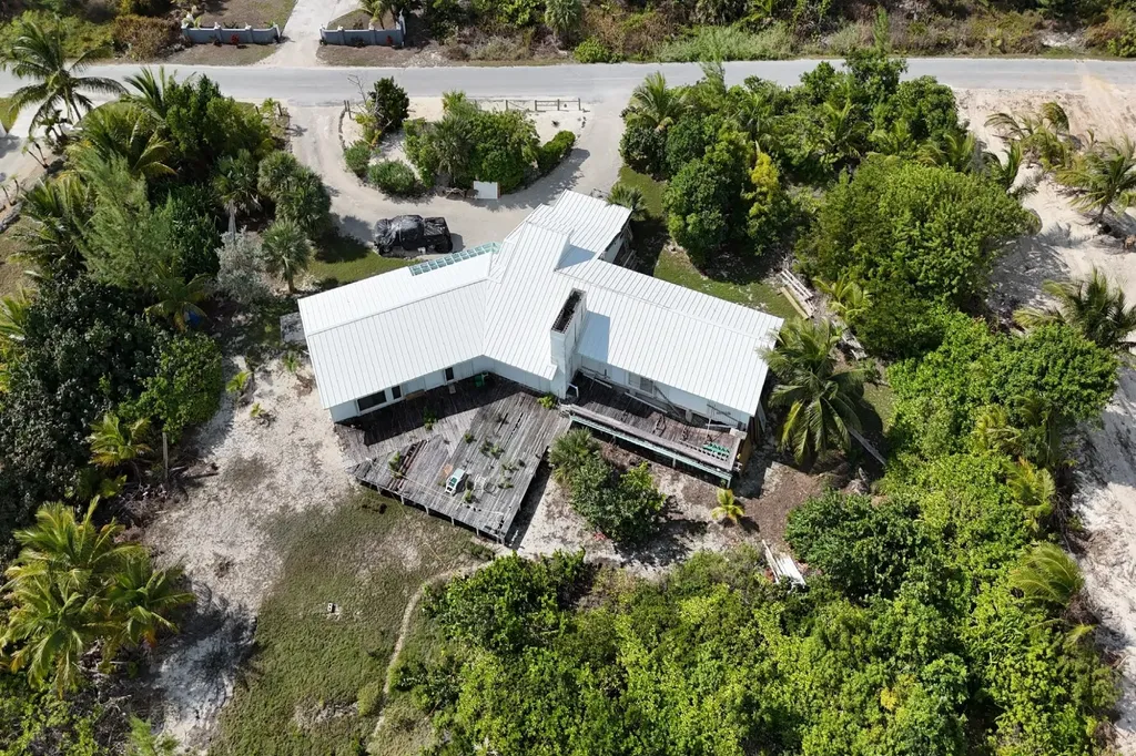 Unicorn - Ocean Boulevard Abaco BS