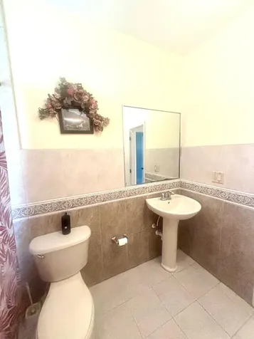 Confederates Walk Grand Bahama Freeport BS