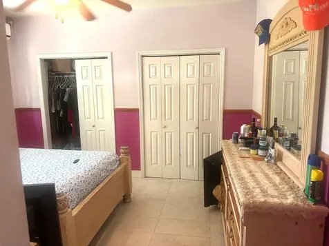 Confederates Walk Grand Bahama Freeport BS