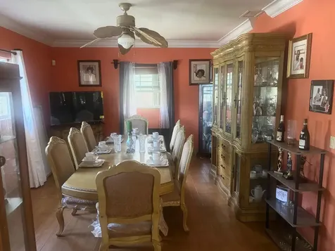 Confederates Walk Grand Bahama Freeport BS