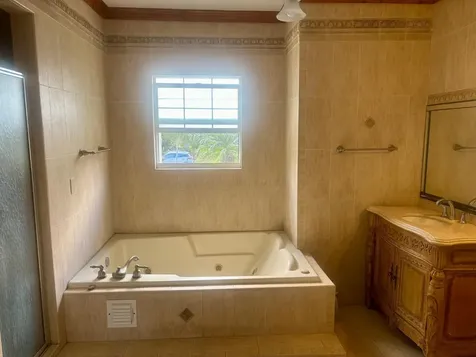 Confederates Walk Grand Bahama Freeport BS