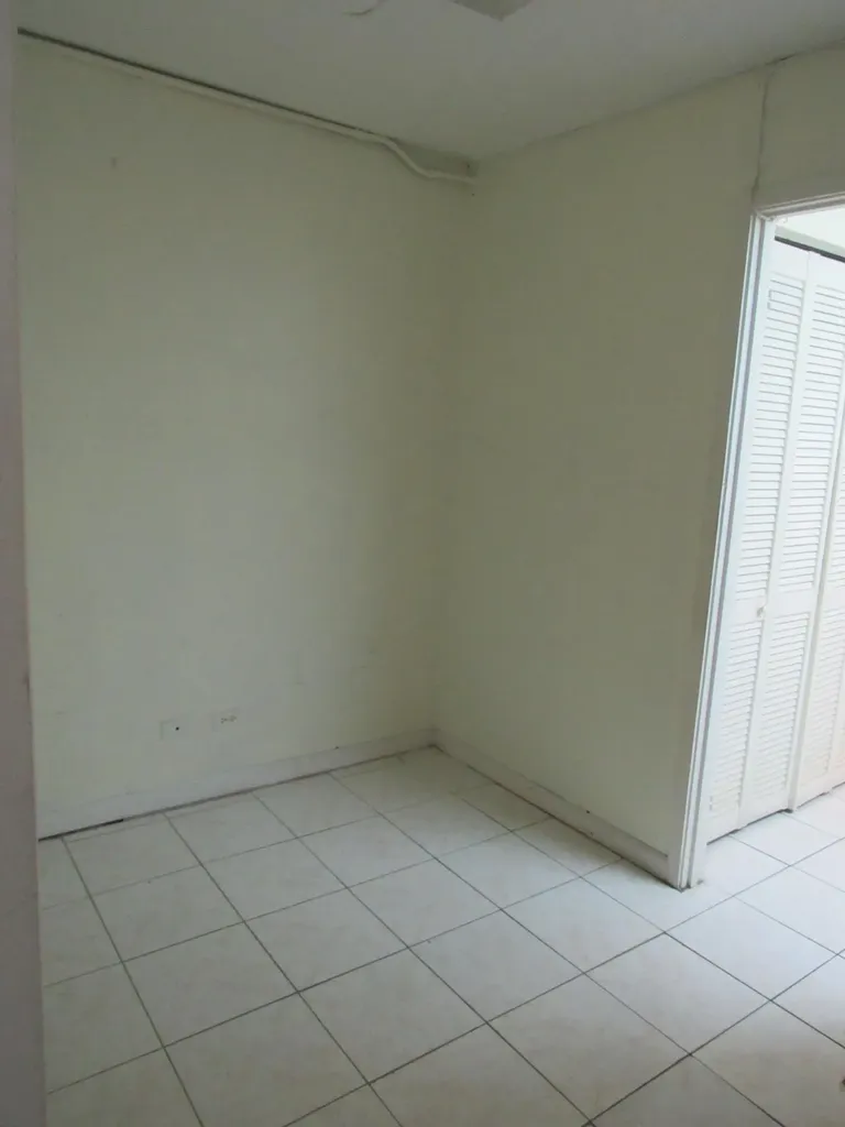 Queen Street 42 New Providence Paradise Island BS