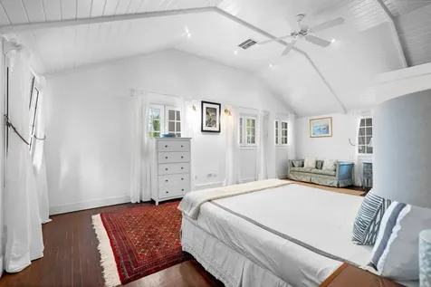 Sunset Drive New Providence Paradise Island BS