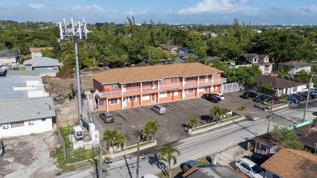 #19 Gilda Street, Kennedy New Providence Paradise Island BS