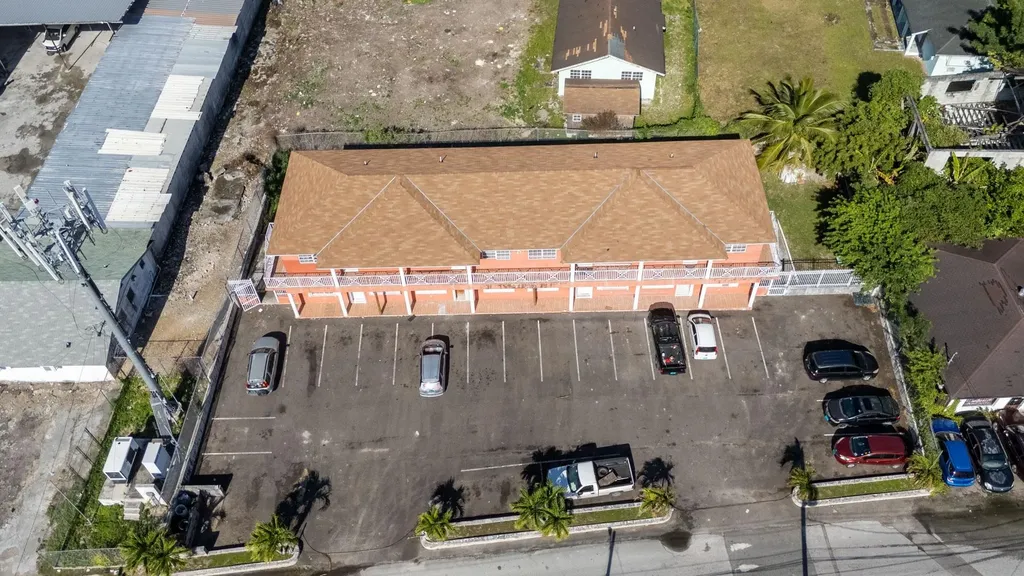 #19 Gilda Street, Kennedy New Providence Paradise Island BS