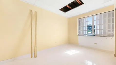 #19 Gilda Street, Kennedy New Providence Paradise Island BS