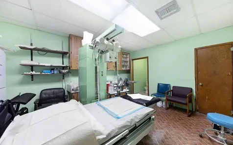 Joseph Evans Building, Shirley Heights New Providence Paradise Island BS