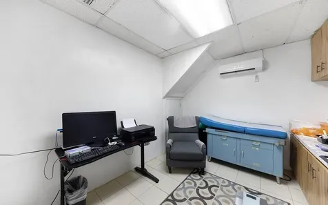 Joseph Evans Building, Shirley Heights New Providence Paradise Island BS