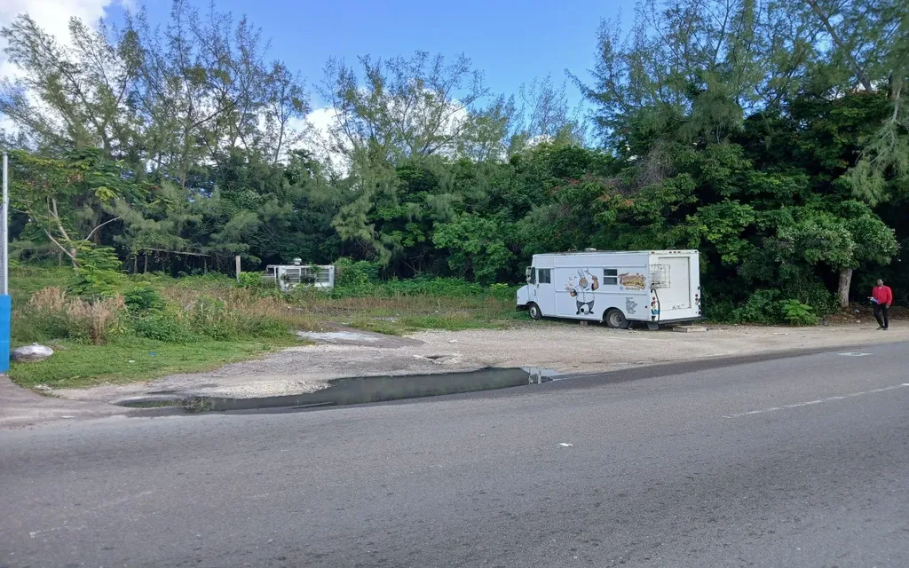 Lot 24, Block 6, Thompson New Providence Paradise Island BS