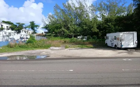Lot 24, Block 6, Thompson New Providence Paradise Island BS