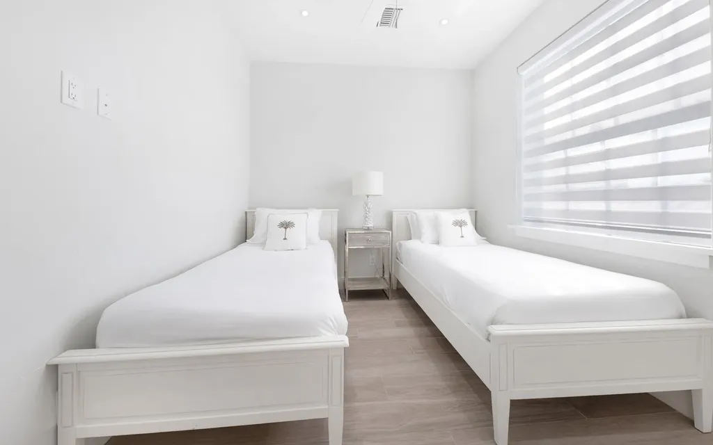 20 Galleon Bay And Slip 8 New Providence Paradise Island BS