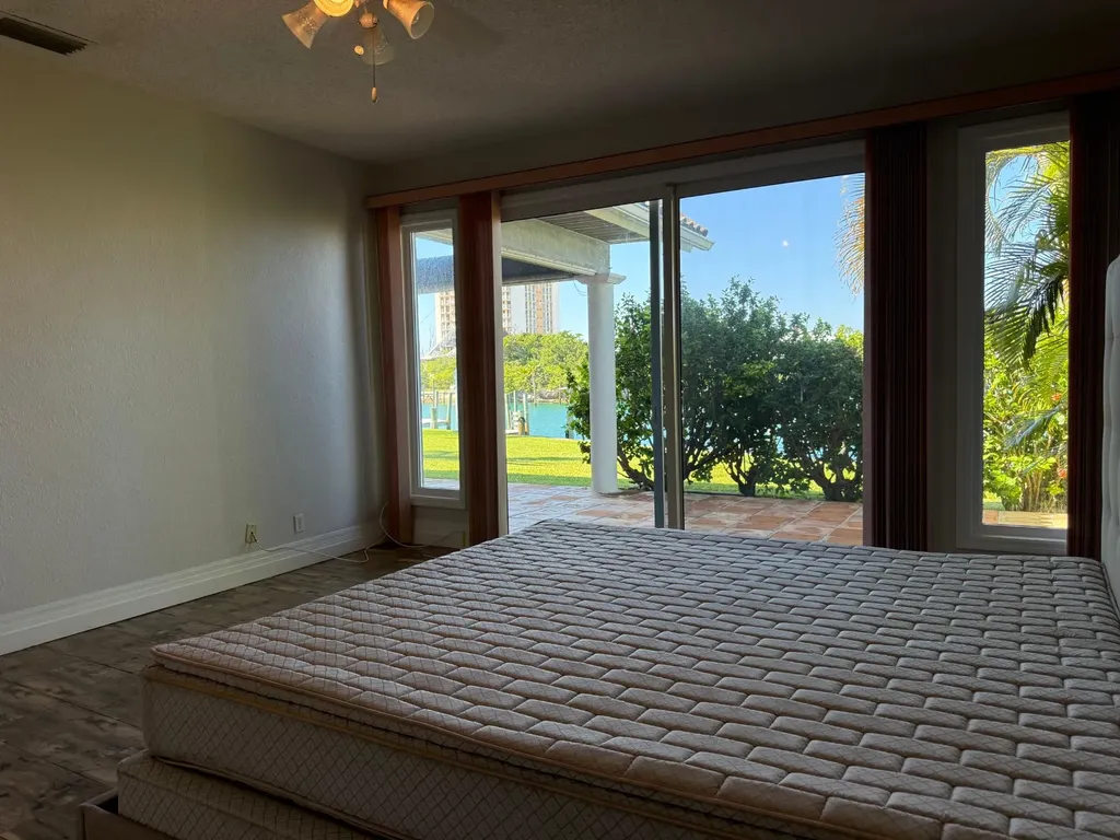 Waters Edge Grand Bahama Freeport BS