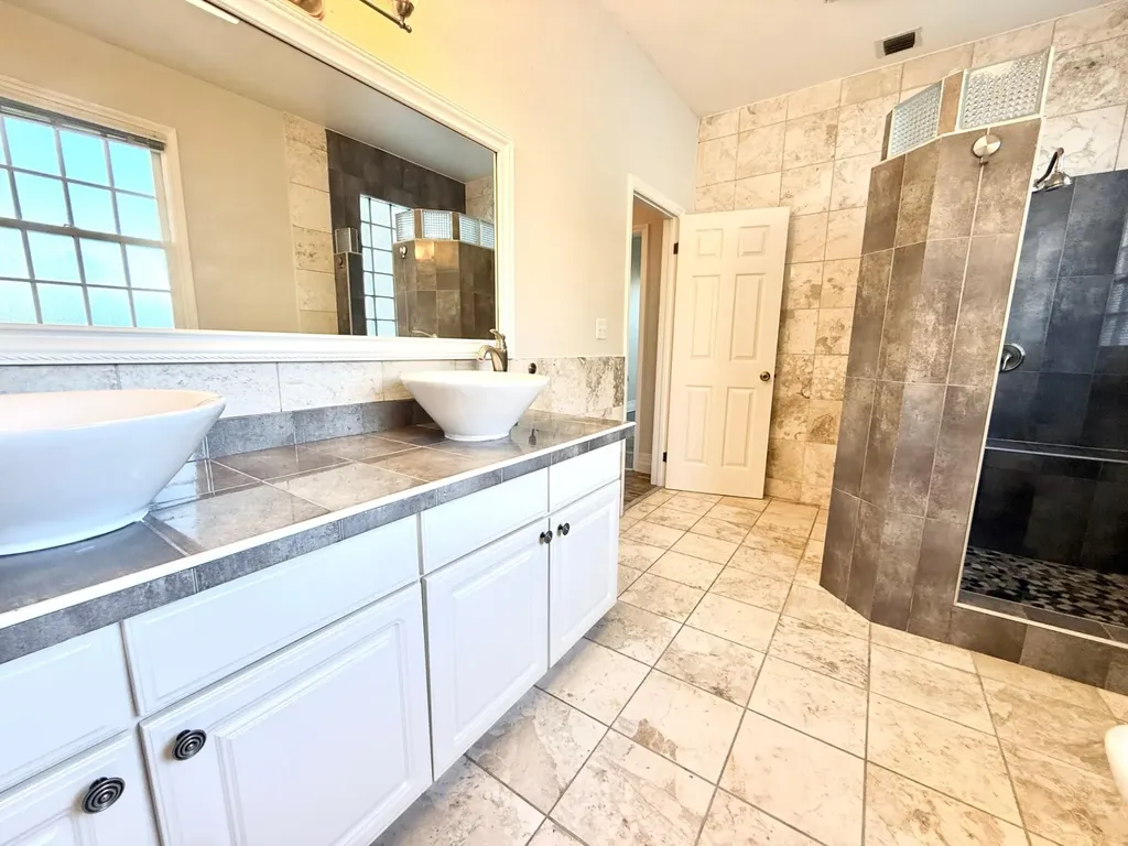 Waters Edge Grand Bahama Freeport BS