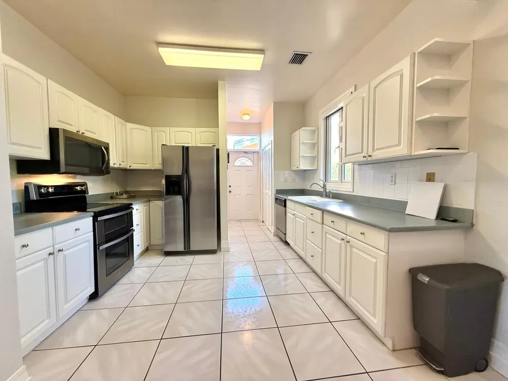 Waters Edge Grand Bahama Freeport BS