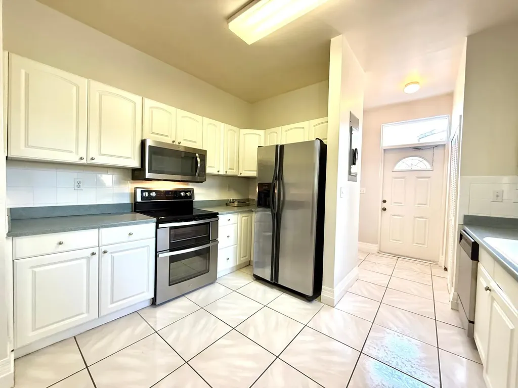 Waters Edge Grand Bahama Freeport BS