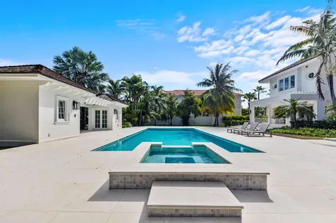 104 Harbourway Ocean Club New Providence Paradise Island BS