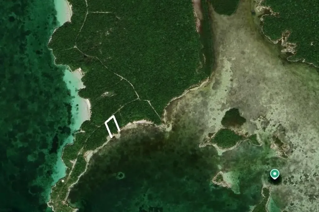 Lot 25, Cistern Cay Berry Islands BS