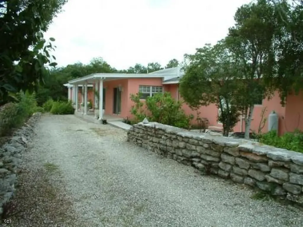 Schooner Road, Flamingo B Exuma BS