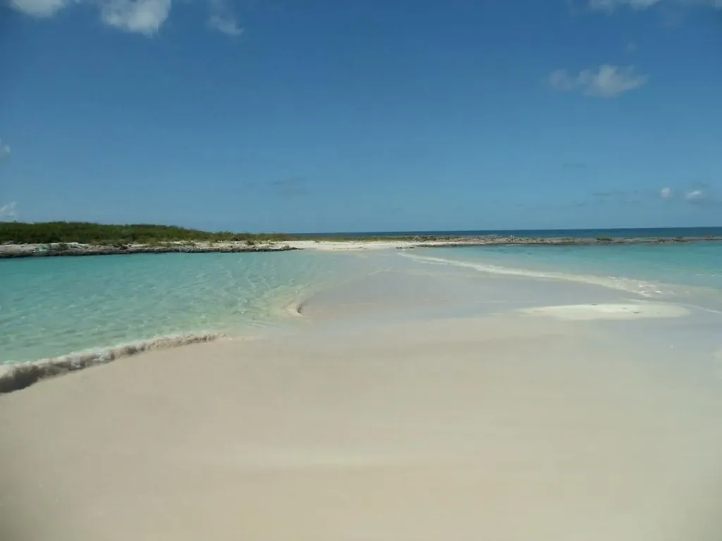 Lot Ba4, Banks Road Eleuthera BS