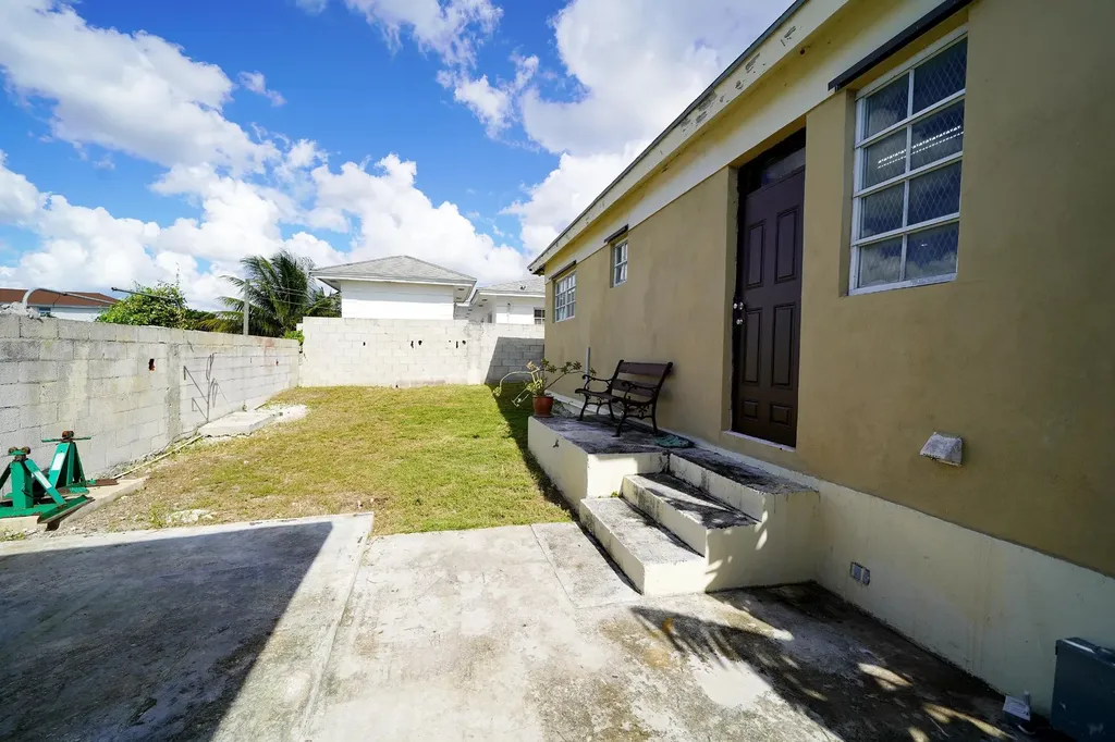 Croton Road 34 New Providence Paradise Island BS