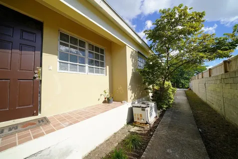 Croton Road 34 New Providence Paradise Island BS