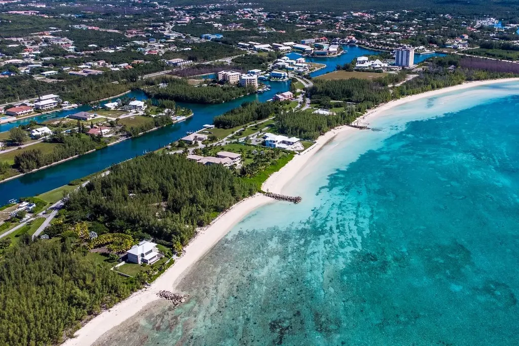 Lot 27, Princess Isle Grand Bahama Freeport BS