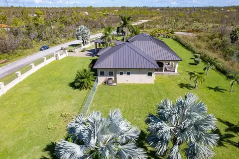 Ingot Drive Grand Bahama Freeport BS