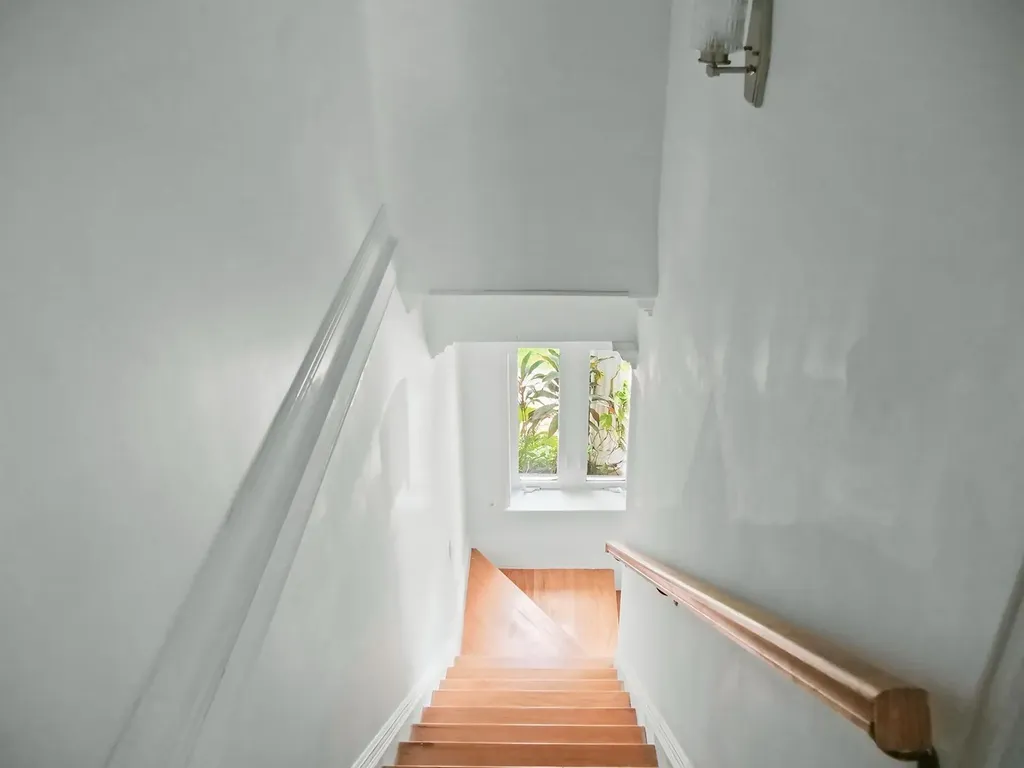 Unit #2, Edgar's Close New Providence Paradise Island BS