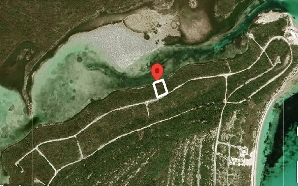 Lot 14 Pigeon Creek San Salvador BS