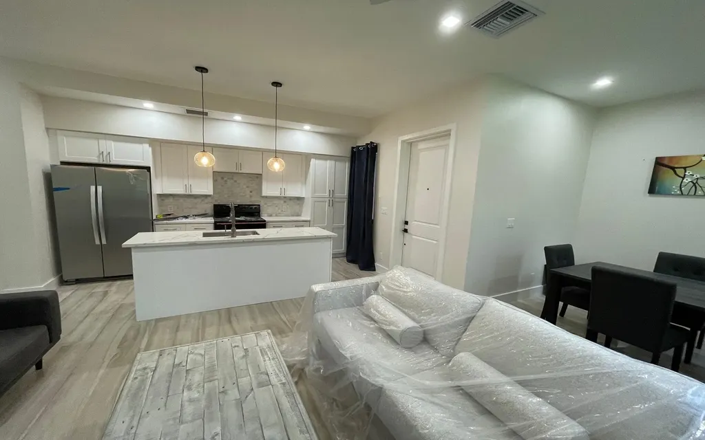 Coconut Cove New Providence Paradise Island BS