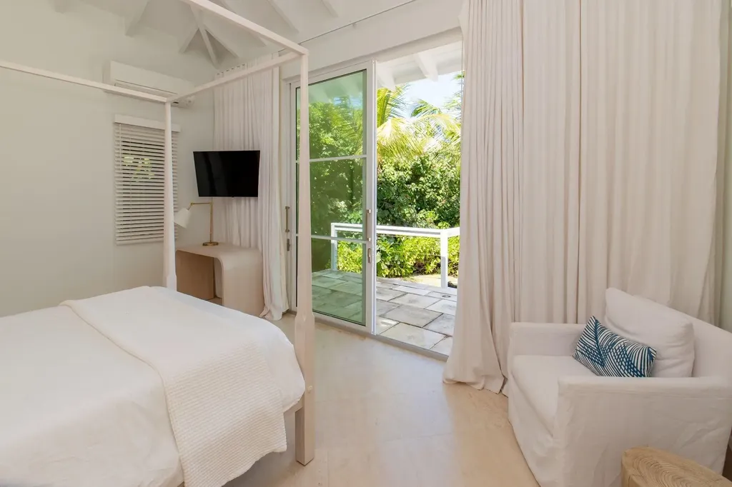 Holiday House Eleuthera BS