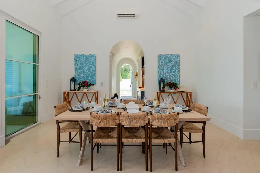 Holiday House Eleuthera BS